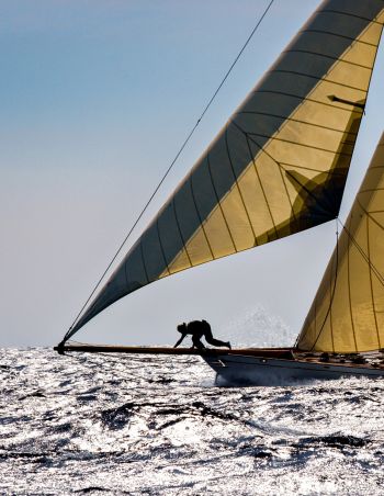 Expert tips on weather forecasting for yachting