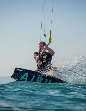 The ultimate list of kitesurfing spots all over the world