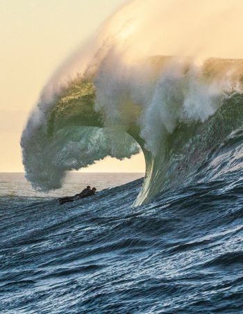 How a tsunami appears