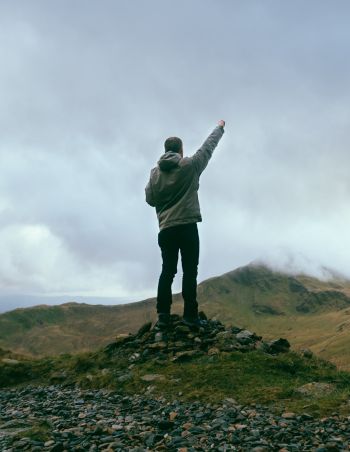 Tip #19. Check the basic forecast right on the app's Home screen